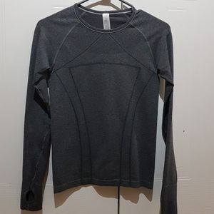 Youth Ivivva size large thumbhole long sleeve